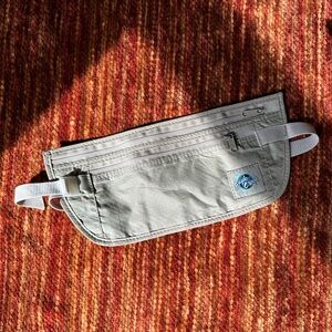 Eagle Creek Fanny Pack/Money Bag